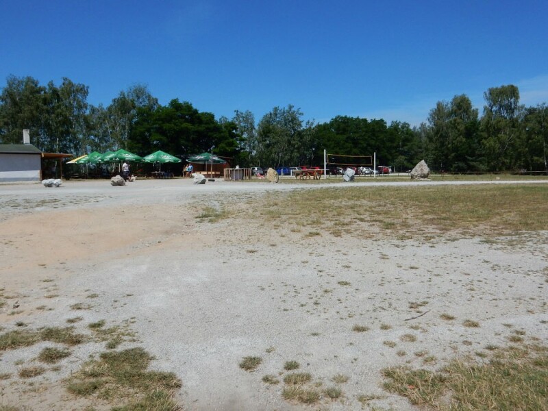12 Vlkovské pískovny